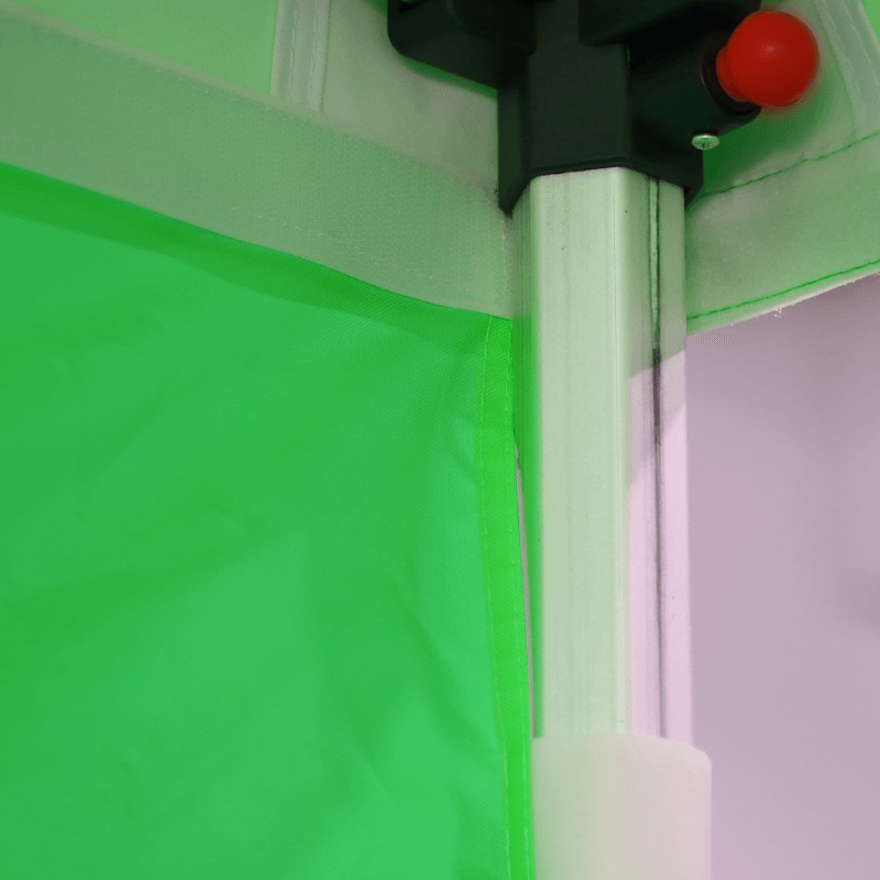 Full Wall with Door&Mesh Window